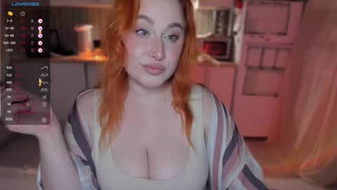 Snapshot of flower_camellia chatting on November 1, 2025, 8:44 pm Camelia online show from November 1, 2025, 8:44 pm