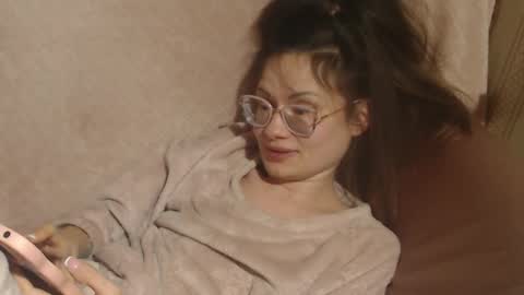 say meow and send tip  online show from March 11, 2026, 7:31 pm