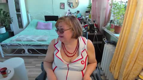 Snapshot of flowerlover8 chatting on February 25, 2026, 7:07 am Flowerlower online show from February 25, 2026, 7:07 am