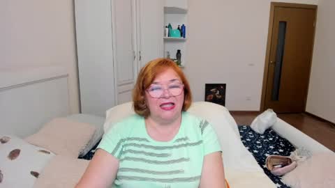 Flowerlower online show from May 24, 2026, 2:55 pm
