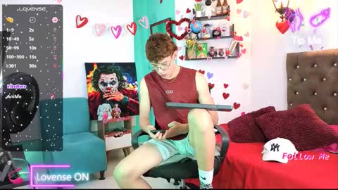 flowers109 online show from September 23, 2025, 10:35 pm