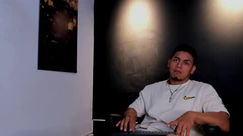 Snapshot of floyd212_vibes chatting on March 16, 2026, 12:20 pm floyd online show from March 16, 2026, 12:20 pm