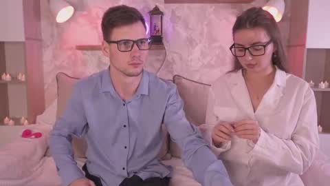 Fluffy and Krut online show from November 28, 2025, 3:25 pm