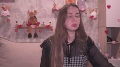 Snapshot of fluffy_hat chatting on February 15, 2026, 12:14 pm Fluffy and Krut online show from February 15, 2026, 12:14 pm