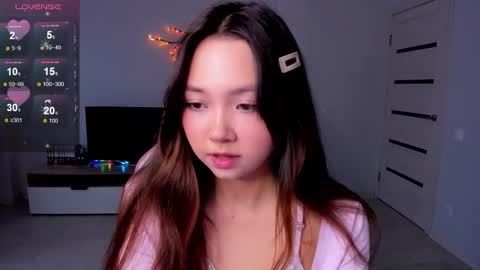 Snapshot of fluffy_rose chatting on September 29, 2025, 8:19 am Rose online show from September 29, 2025, 8:19 am