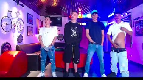 Snapshot of flyckers chatting on February 23, 2026, 7:22 pm flyckers online show from February 23, 2026, 7:22 pm