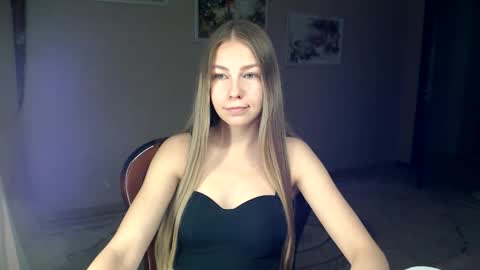 Molli  Ready for any play with you. Hottest show in pvt  Help a student earn big tokens  online show from October 12, 2025, 7:46 pm