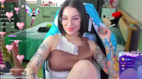 folinskaayaa online show from April 11, 2026, 4:17 am