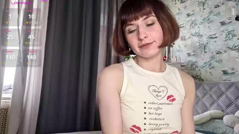 Snapshot of forbidden_fruity chatting on October 3, 2025, 10:12 am Laura online show from October 3, 2025, 10:12 am