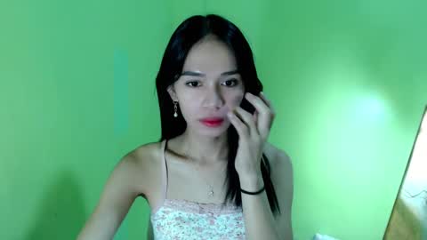 Snapshot of forever_wonnie23 chatting on December 21, 2024, 3:47 am Wonnie online show from December 21, 2024, 3:47 am