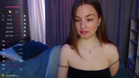 Julia online show from February 21, 2025, 3:56 am