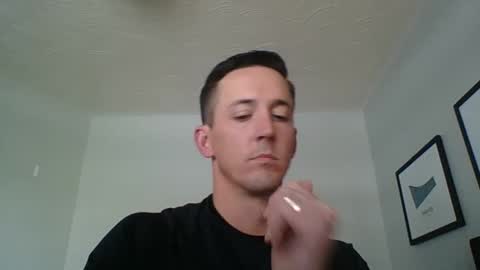 Snapshot of forthie4 chatting on February 4, 2025, 6:27 pm Forthie4 online show from February 4, 2025, 6:27 pm