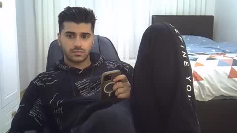 fortiori8 online show from November 5, 2025, 3:34 pm