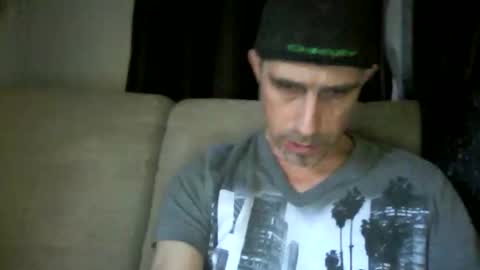 fouraide42 online show from March 2, 2025, 11:50 am