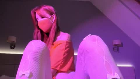 Hello world Feel free to follow  online show from October 14, 2025, 4:30 pm