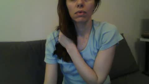 FoxMoony online show from December 3, 2024, 6:17 pm