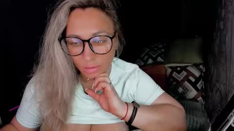 Kris online show from November 8, 2025, 1:39 am