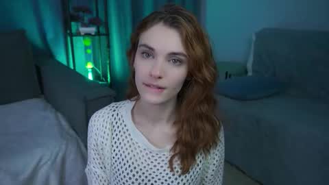 Eva online show from December 5, 2025, 7:10 pm