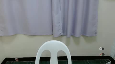 foxy_lei online show from March 6, 2025, 4:19 am