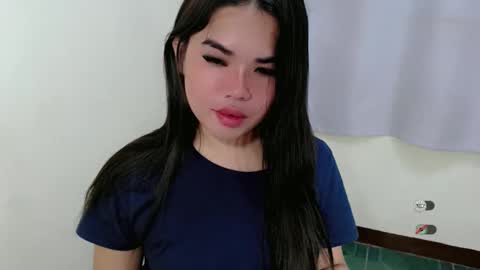 foxy_lei online show from November 24, 2025, 10:53 pm