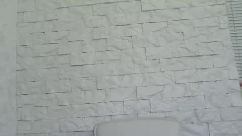 Alice online show from November 26, 2025, 4:19 pm