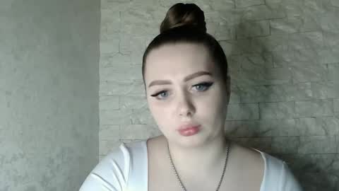 Snapshot of foxyflaree chatting on February 9, 2026, 4:11 pm Alice online show from February 9, 2026, 4:11 pm