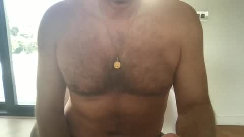 foxysausage online show from April 17, 2026, 4:21 pm