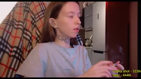 fran_bow online show from October 22, 2025, 7:24 pm