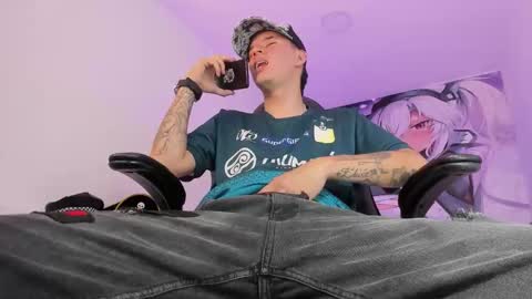 Fran online show from November 8, 2025, 4:01 am