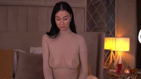 francescadante online show from November 21, 2025, 7:18 am