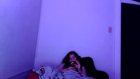 francescafey online show from February 3, 2026, 9:36 am