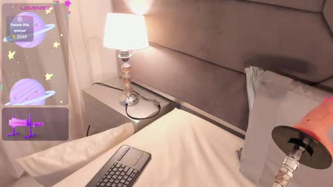 franceska_milf online show from September 20, 2025, 8:15 am