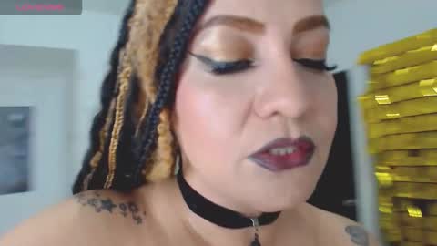 franchesca lussuria online show from March 25, 2026, 5:13 am