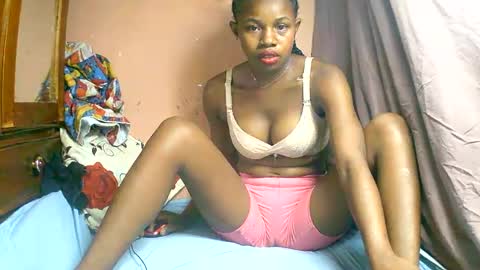 francilla online show from March 1, 2025, 1:18 pm