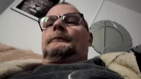 franciscomalin online show from March 4, 2025, 6:04 am