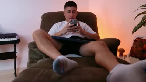 Snapshot of francopizano chatting on February 14, 2026, 3:36 am Francum online show from February 14, 2026, 3:36 am