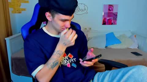 Frank online show from February 28, 2025, 4:54 am