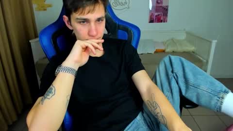 Frank online show from February 24, 2026, 5:16 am