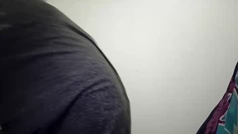 Snapshot of frankdanielsmolano chatting on May 4, 2026, 7:21 pm frankdanielsmolano online show from May 4, 2026, 7:21 pm