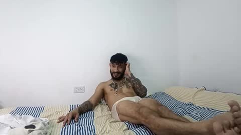 Snapshot of frankdanielsmolano chatting on May 15, 2026, 3:02 am frankdanielsmolano online show from May 15, 2026, 3:02 am