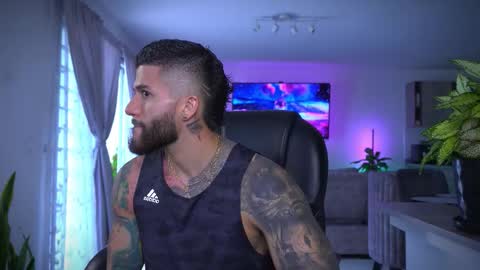 Snapshot of frankfarrellx chatting on February 16, 2026, 9:22 pm Frank Farrell. Hey remember to give me a thumbs up Ty online show from February 16, 2026, 9:22 pm