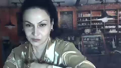 frankieteasing online show from April 24, 2026, 7:38 pm