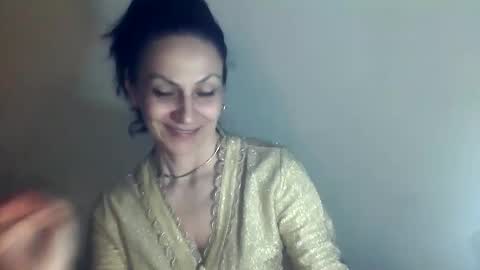 frankieteasing online show from May 12, 2026, 7:44 pm