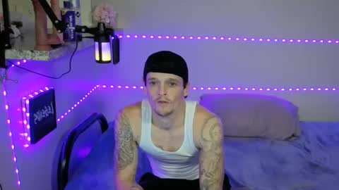 Snapshot of frankoafterdark chatting on September 14, 2025, 1:16 am Franco online show from September 14, 2025, 1:16 am