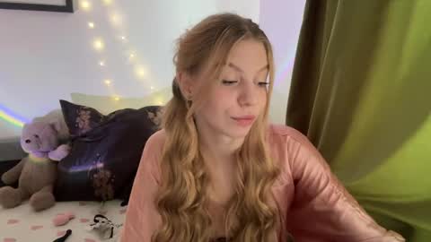 franny_fresh online show from April 19, 2026, 8:13 am