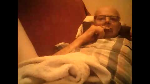 Snapshot of franznaked chatting on November 30, 2025, 10:36 pm Frantz online show from November 30, 2025, 10:36 pm
