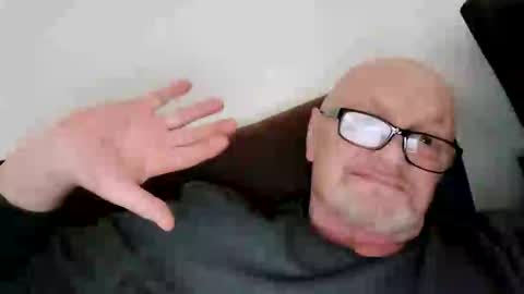 Wolfi online show from February 20, 2026, 9:43 am