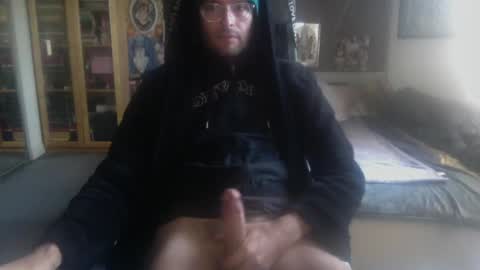 Snapshot of frbdycltr chatting on December 10, 2024, 3:33 pm Free Body Culture 3 online show from December 10, 2024, 3:33 pm