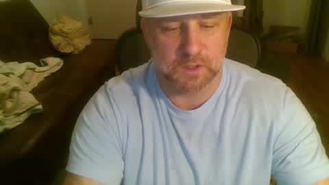 Snapshot of freakpopsickle69 chatting on March 6, 2026, 6:10 am poundyouout1969 online show from March 6, 2026, 6:10 am