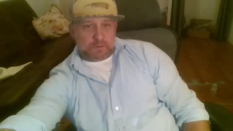 Snapshot of freakpopsickle69 chatting on April 1, 2026, 4:57 am poundyouout1969 online show from April 1, 2026, 4:57 am